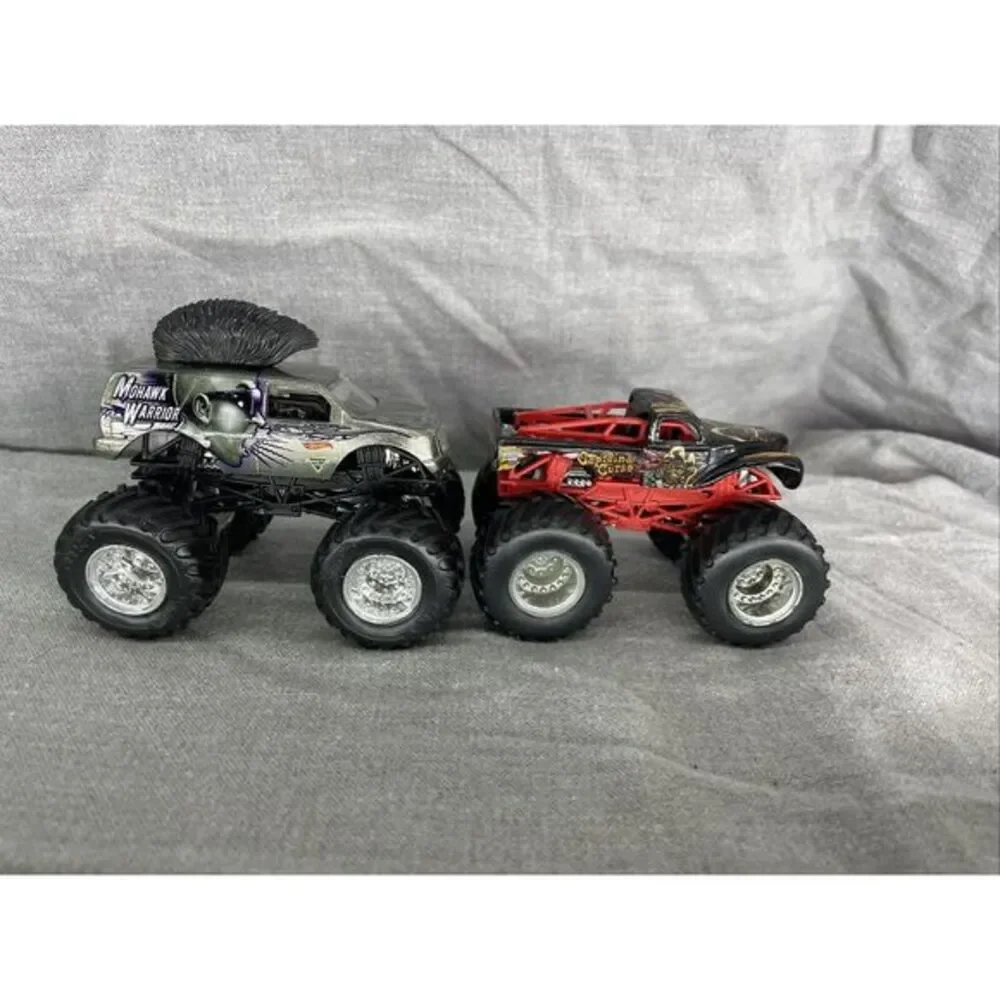 Monster Trucks Hot Wheels Set‎ Of 5